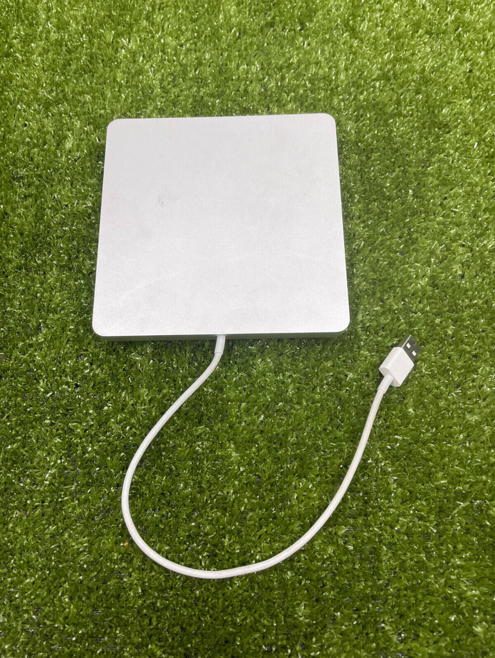 Apple USB SuperDrive A1379 External DVD RW Drive MD564ZM/A Tested